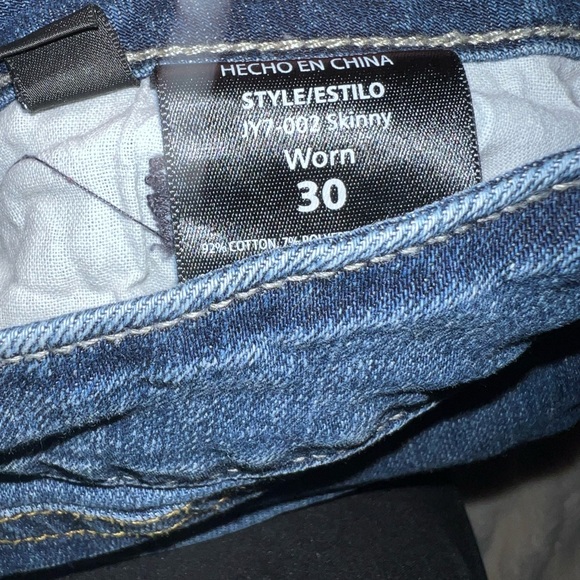 Yummie jeans by Heather Thompson - Picture 5 of 6